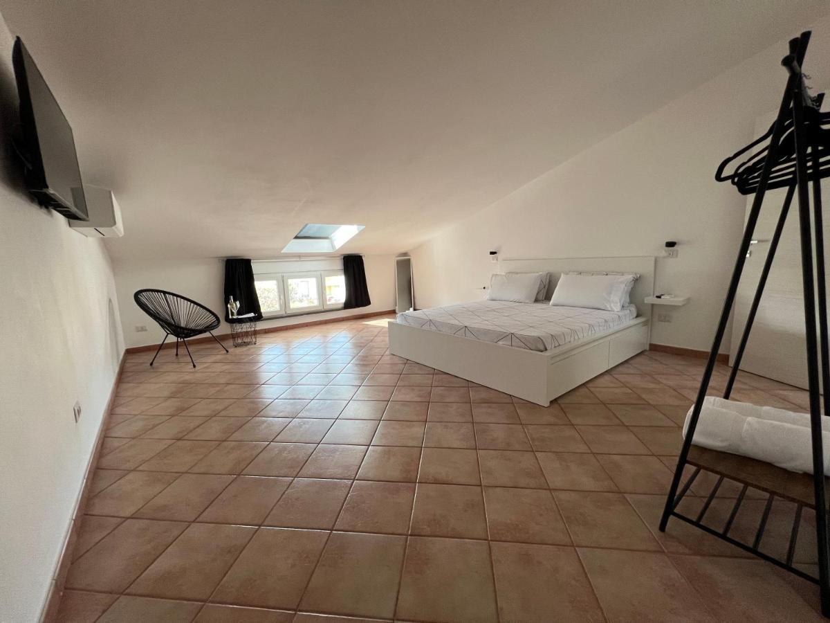 B-Guest House Oristano Bagian luar foto